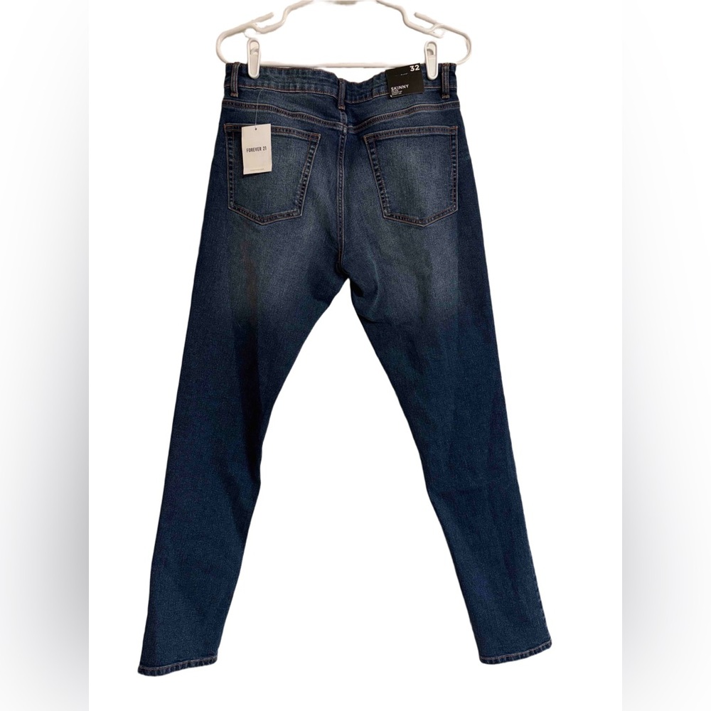 Forever 21 women’s Dark Blue Skinny Jeans - Picture 2 of 4